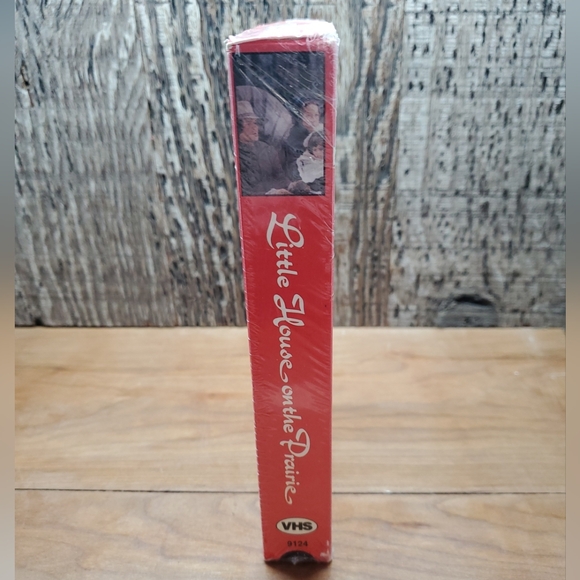 Little House on the Prairie VHS - Red - Picture 2 of 6